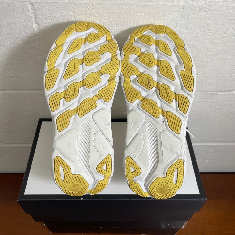 Hoka‎ One One Clifton 9 1127896-WTL White Lemonade Running Shoes Women's 10 B - Picture 9 of 11